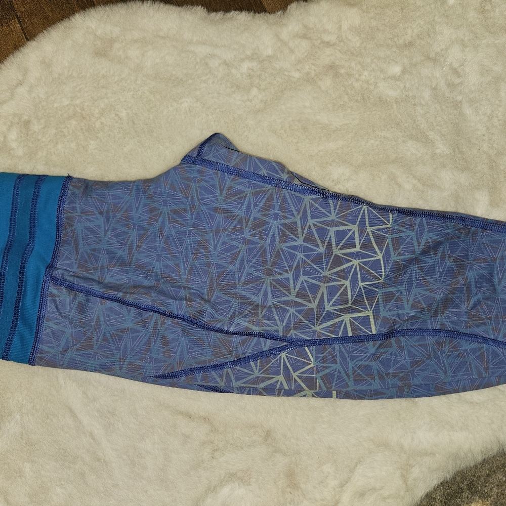Oakley Capri Activewear